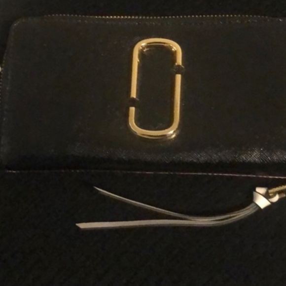 *RARE* Marc Jacobs Snapshot Continental Wallet Zip Around - Picture 2 of 4